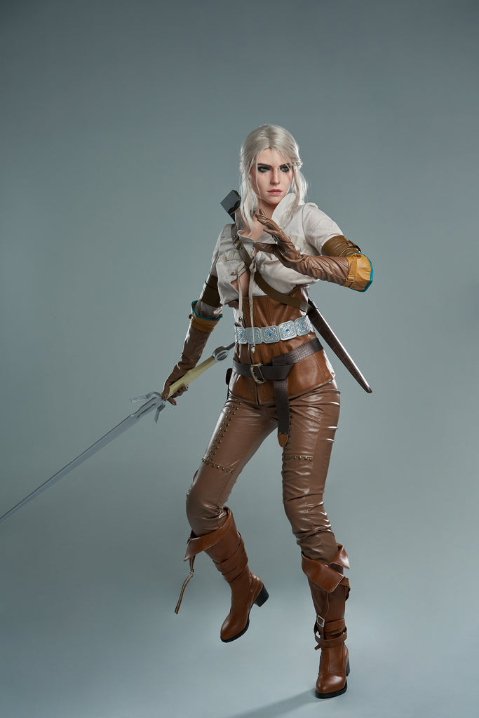 Ciri's outfit and shoes